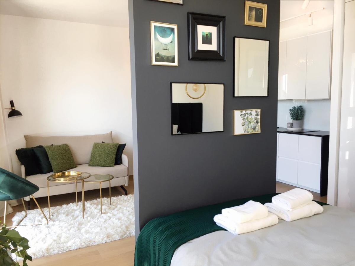 Green Apartment Gdansk Z Garazem ภายนอก รูปภาพ